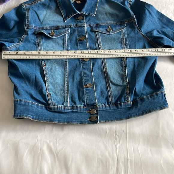 Women’s size extra large rubberband denim jacket - Picture 13 of 13